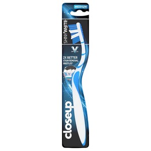 Close Up Toothbrush Shiny Medium