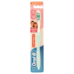 Oral-B Toothbrush Delicate White 40 Medium