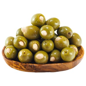 زيتون محشي لوز / Olives Stuffed With Almonds