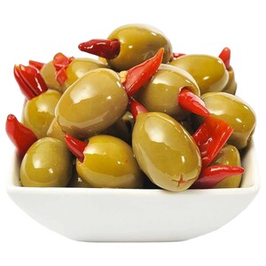 زيتون محشي حر / Olives Stuffed With Chilly