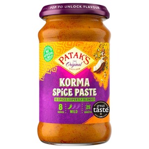 Patak's Korma Spice Paste 290G
