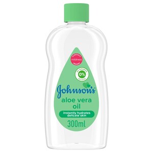 Johnson's Baby Oil Aloe Vera 300Ml