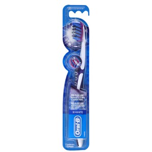 Oral-B Toothbrush Pro-Flex 3D White Medium