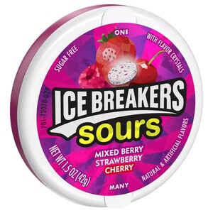 Ice Breakers Chewing Gum Sours Mixed Berry 42G