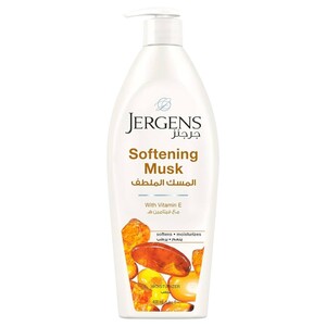 Jergens Lotion Musk Moisturizer 400Ml