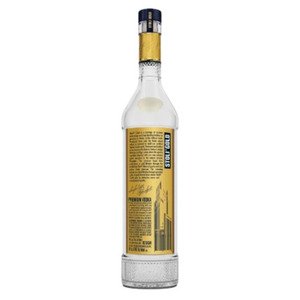 Stoli Gold Premium Vodka 750Ml