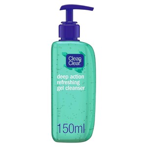 Clean & Clear Deep Action Refreshing Gel Cleanser 150Ml