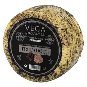 Vega Mancha Sheep Cheese With Black Truffle 6M